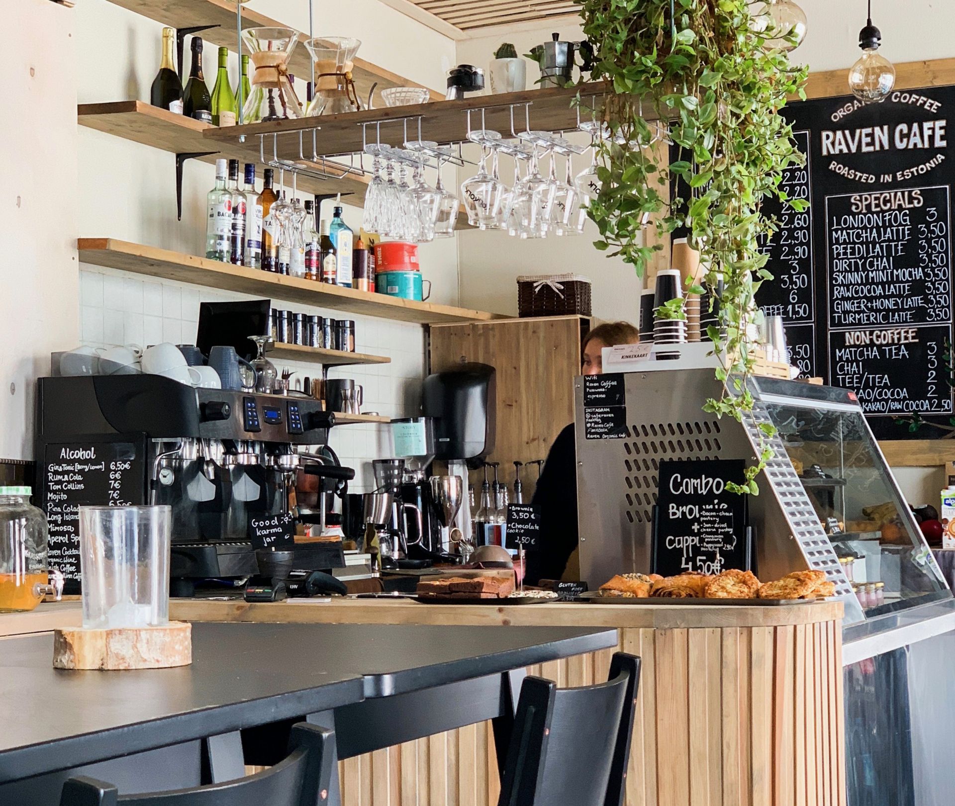 Industrial Cafe - Franchised (Rydalmere) | ID: 799